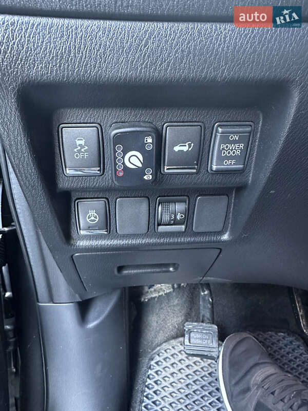 Внедорожник / Кроссовер Infiniti QX60 2016 в Боярке фото 17 Внедорожник / Кроссовер Infiniti QX60 2016 в Боярке