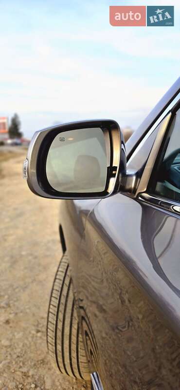 Внедорожник / Кроссовер Infiniti QX60 2019 в Калуше