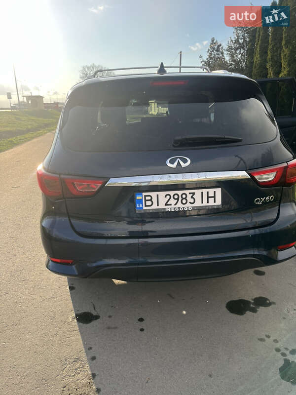 Внедорожник / Кроссовер Infiniti QX60 2017 в Полтаве
