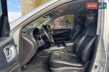 Внедорожник / Кроссовер Infiniti QX60 2015 в 