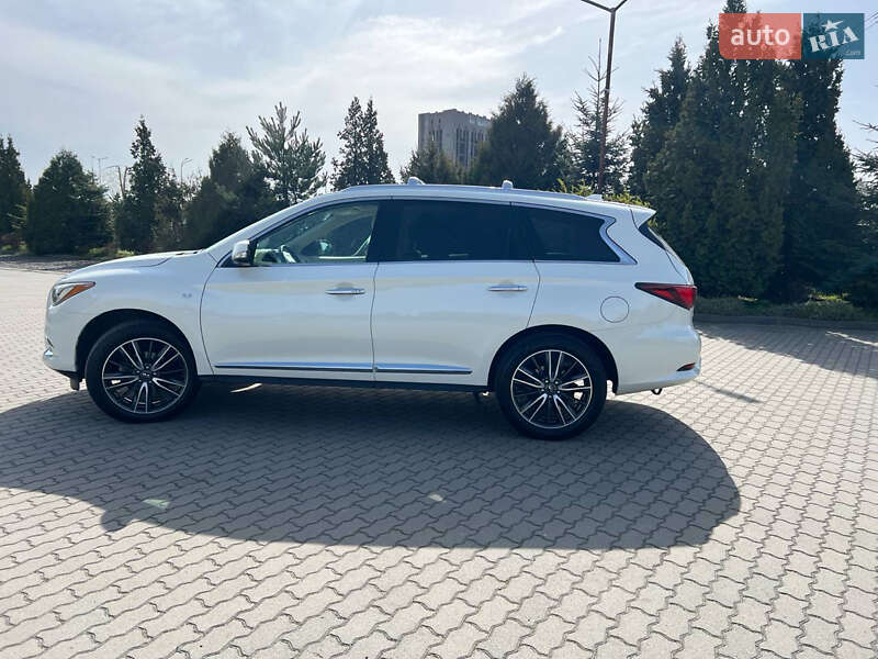 Внедорожник / Кроссовер Infiniti QX60 2019 в Львове