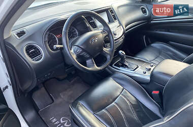 Внедорожник / Кроссовер Infiniti QX60 2016 в 