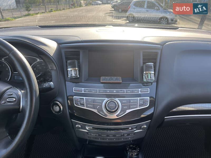 Внедорожник / Кроссовер Infiniti QX60 2018 в Одессе