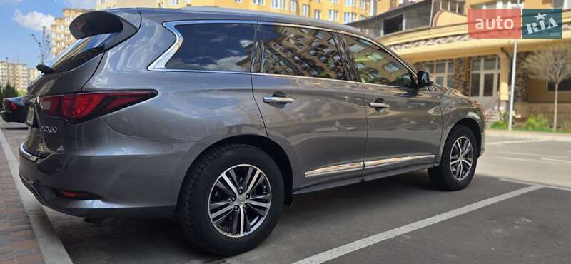 Внедорожник / Кроссовер Infiniti QX60 2017 в Киеве