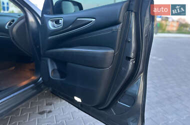 Позашляховик / Кросовер Infiniti QX60 2019 в 