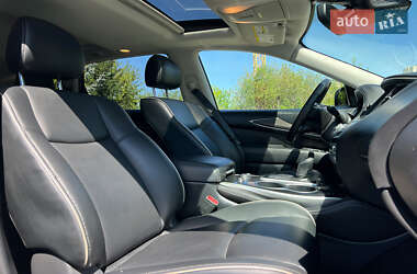 Внедорожник / Кроссовер Infiniti QX60 2019 в 