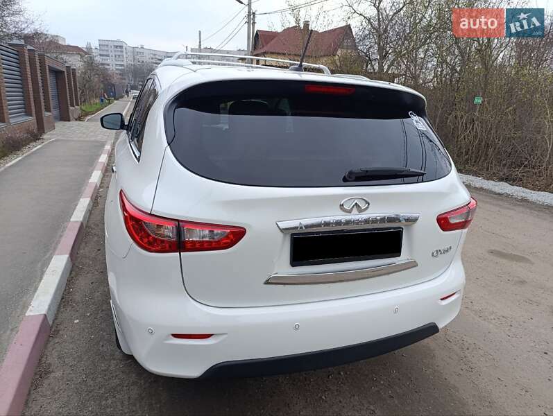 Позашляховик / Кросовер Infiniti QX60 2014 в Харкові