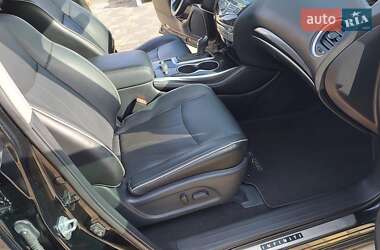 Внедорожник / Кроссовер Infiniti QX60 2018 в 