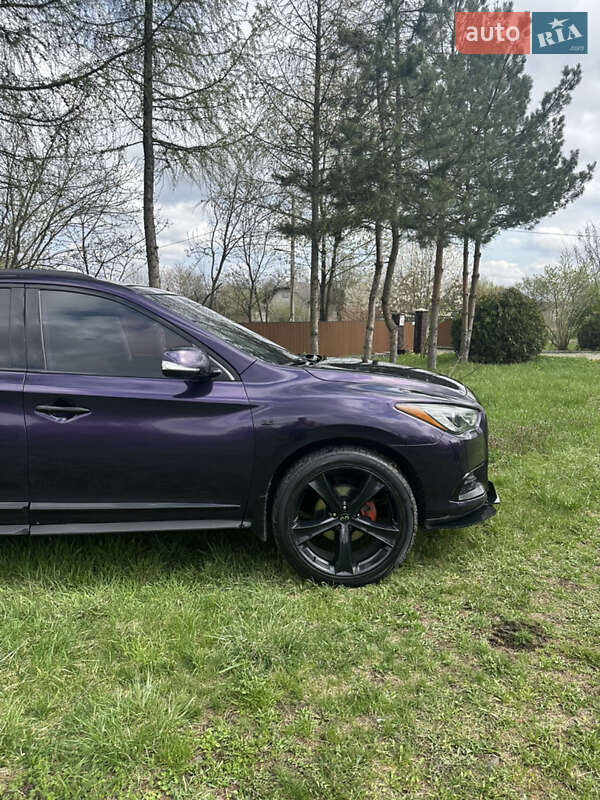 Внедорожник / Кроссовер Infiniti QX60 2016 в Ивано-Франковске