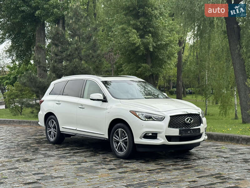 Внедорожник / Кроссовер Infiniti QX60 2018 в Киеве