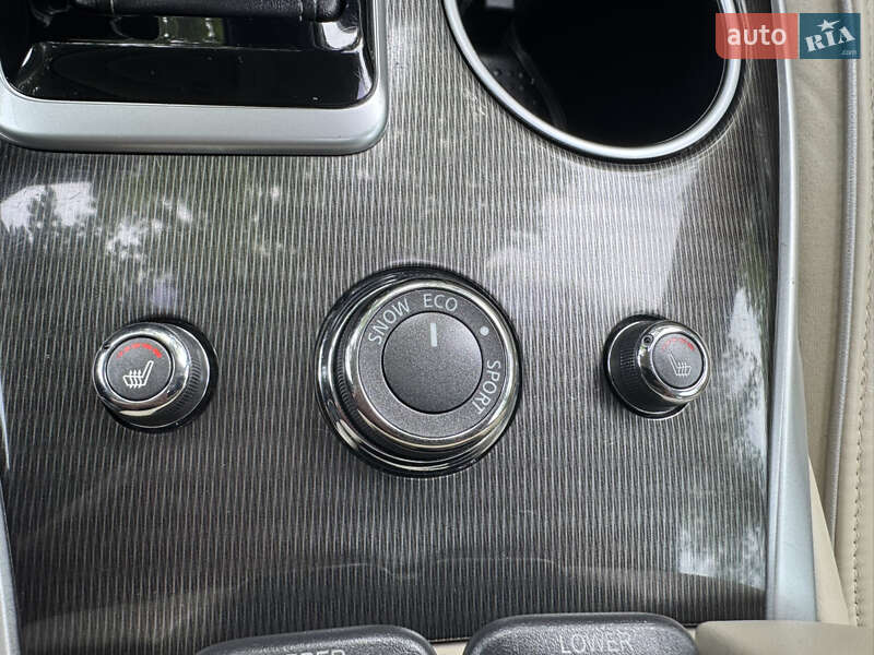 Внедорожник / Кроссовер Infiniti QX60 2018 в Киеве