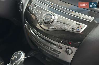 Позашляховик / Кросовер Infiniti QX60 2020 в 