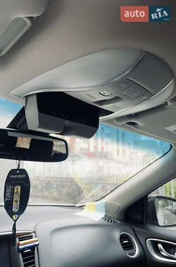 Внедорожник / Кроссовер Infiniti QX60 2015 в Киеве