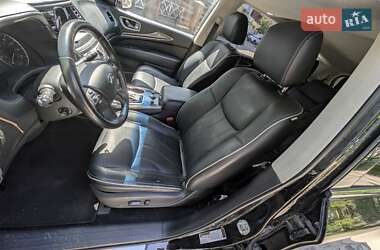 Внедорожник / Кроссовер Infiniti QX60 2018 в 