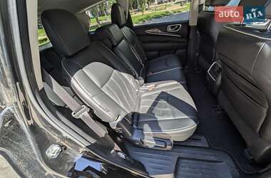 Внедорожник / Кроссовер Infiniti QX60 2018 в 