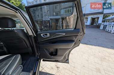 Внедорожник / Кроссовер Infiniti QX60 2018 в 