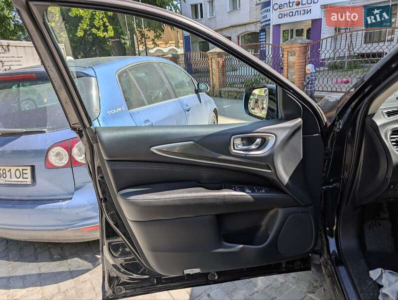 Внедорожник / Кроссовер Infiniti QX60 2018 в Киеве фото 9 Внедорожник / Кроссовер Infiniti QX60 2018 в Киеве