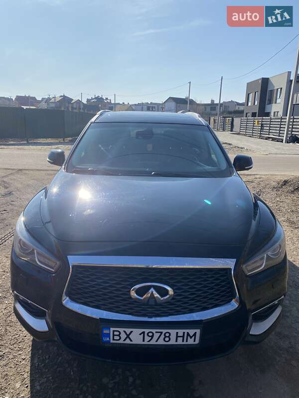 Внедорожник / Кроссовер Infiniti QX60 2018 в Софиевской Борщаговке