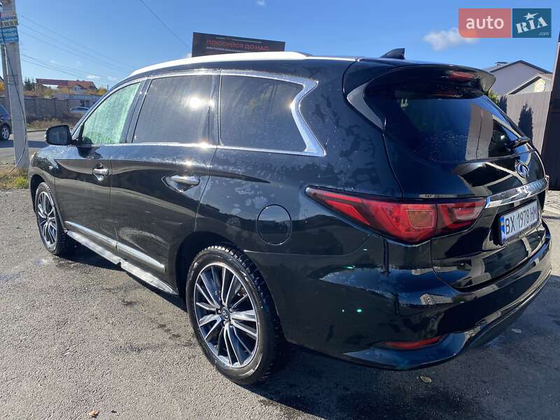 Внедорожник / Кроссовер Infiniti QX60 2018 в Софиевской Борщаговке