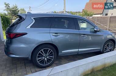 Внедорожник / Кроссовер Infiniti QX60 2017 в 