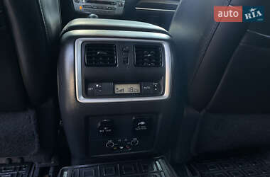 Внедорожник / Кроссовер Infiniti QX60 2015 в 
