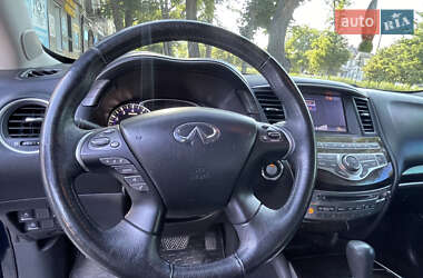 Внедорожник / Кроссовер Infiniti QX60 2015 в 