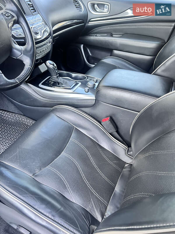 Внедорожник / Кроссовер Infiniti QX60 2017 в Ивано-Франковске