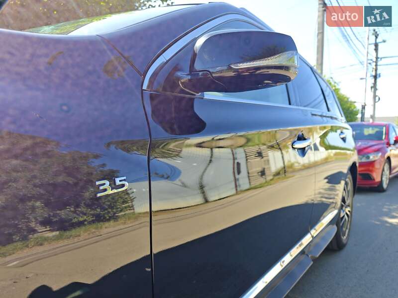 Внедорожник / Кроссовер Infiniti QX60 2016 в Киеве