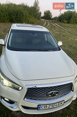 Внедорожник / Кроссовер Infiniti QX60 2016 в 