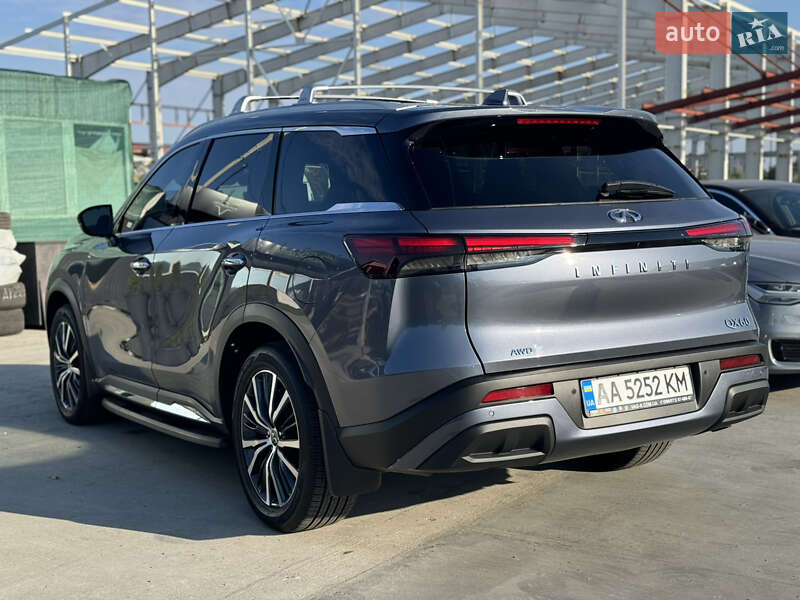 Внедорожник / Кроссовер Infiniti QX60 2022 в Киеве