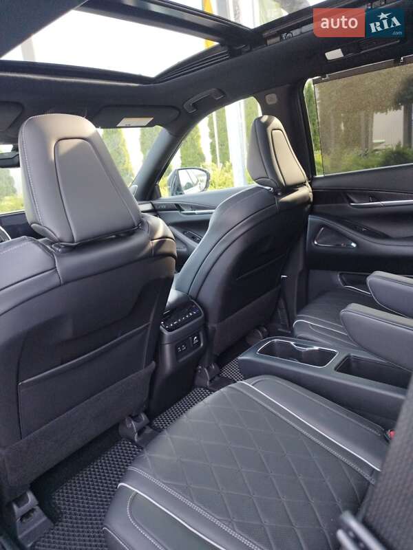 Внедорожник / Кроссовер Infiniti QX60 2022 в Киеве