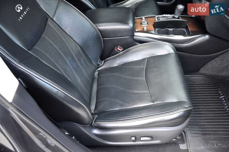 Внедорожник / Кроссовер Infiniti QX60 2014 в Львове