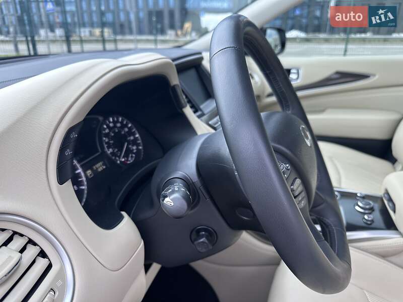 Позашляховик / Кросовер Infiniti QX60 2019 в Києві