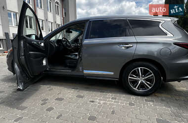 Позашляховик / Кросовер Infiniti QX60 2016 в 