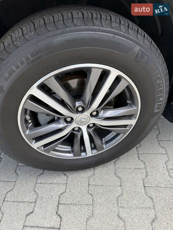Внедорожник / Кроссовер Infiniti QX60 2016 в Киеве