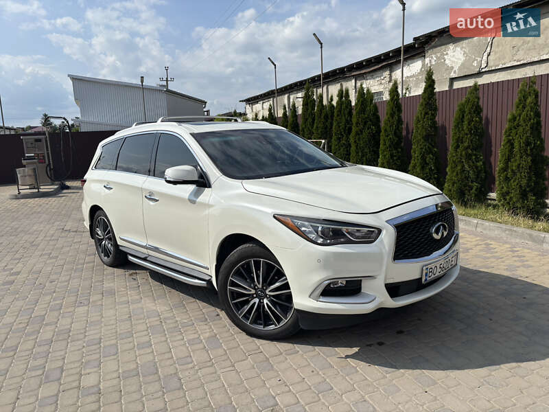 Внедорожник / Кроссовер Infiniti QX60 2017 в Тернополе