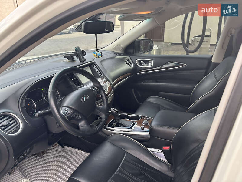 Внедорожник / Кроссовер Infiniti QX60 2017 в Тернополе