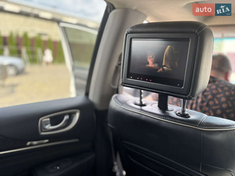 Внедорожник / Кроссовер Infiniti QX60 2017 в Тернополе