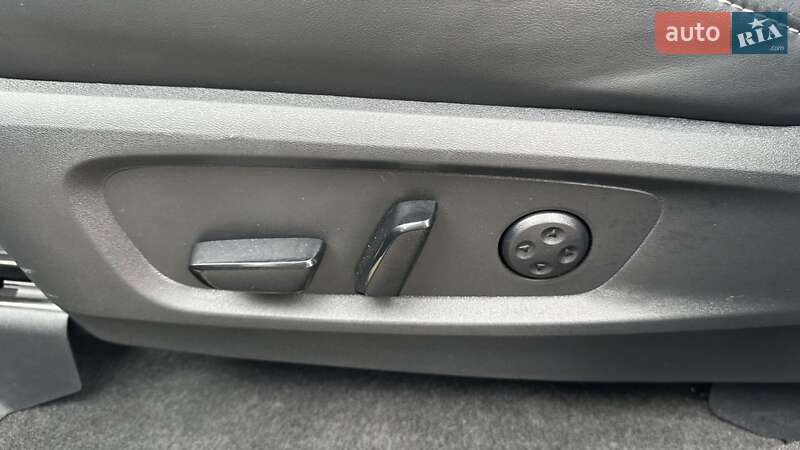 Внедорожник / Кроссовер Infiniti QX60 2024 в Киеве