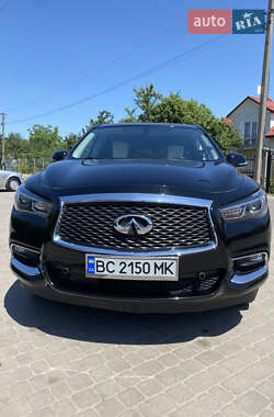 Позашляховик / Кросовер Infiniti QX60 2016 в 