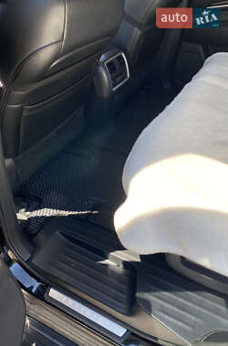 Внедорожник / Кроссовер Infiniti QX60 2016 в Львове