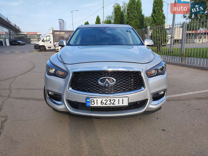Внедорожник / Кроссовер Infiniti QX60 2018 в Полтаве