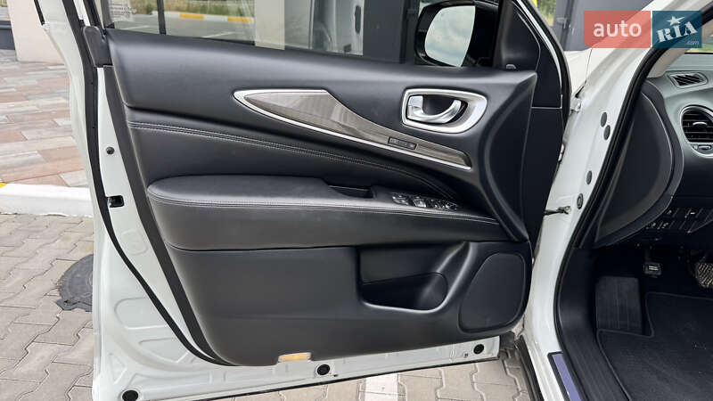Позашляховик / Кросовер Infiniti QX60 2018 в Ірпені