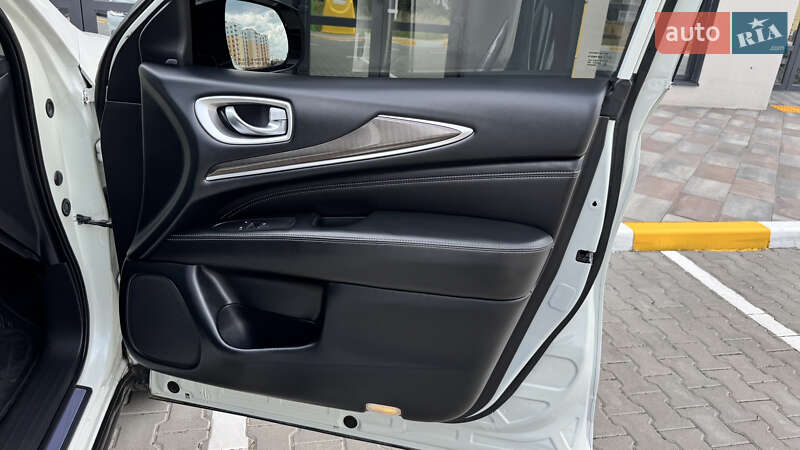Позашляховик / Кросовер Infiniti QX60 2018 в Ірпені