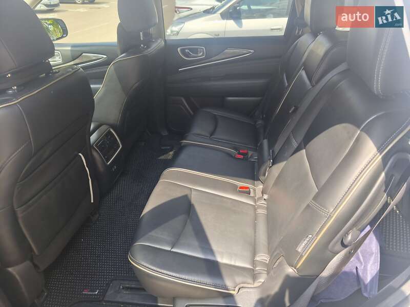 Внедорожник / Кроссовер Infiniti QX60 2019 в Киеве