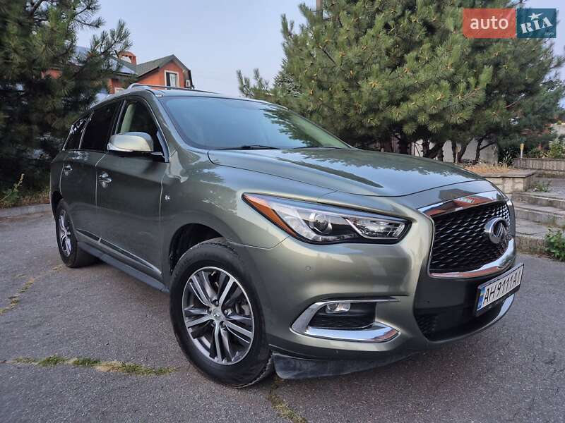 Внедорожник / Кроссовер Infiniti QX60 2017 в Каменском