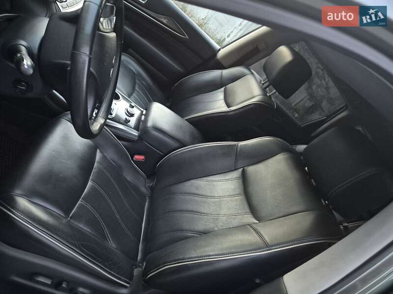 Внедорожник / Кроссовер Infiniti QX60 2017 в Каменском