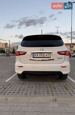 Внедорожник / Кроссовер Infiniti QX60 2013 в 