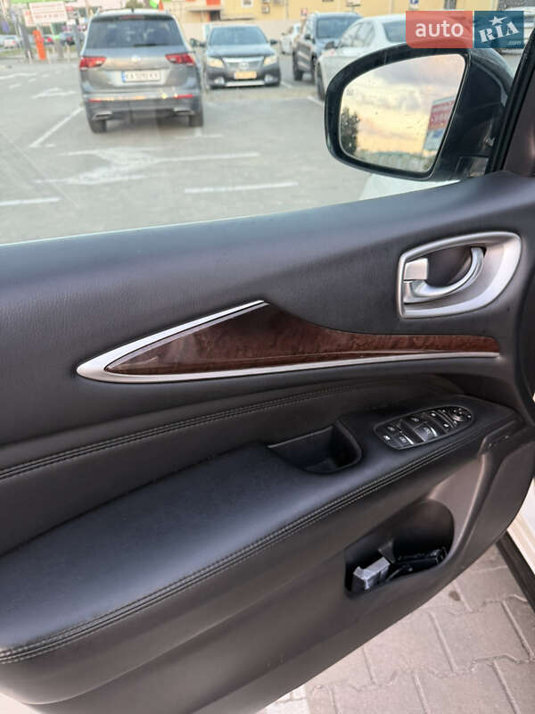 Внедорожник / Кроссовер Infiniti QX60 2013 в Киеве