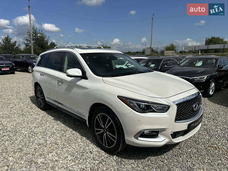 Внедорожник / Кроссовер Infiniti QX60 2016 в Ивано-Франковске